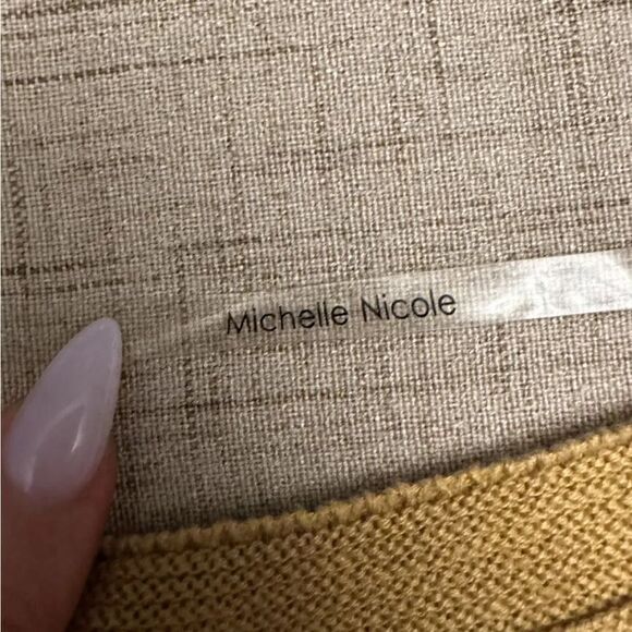 MICHELLE NICOLE CLICHE Sweater Womens Small Yellow Gold 3/4 Sleeves Tie Sleeves - Picture 11 of 11
